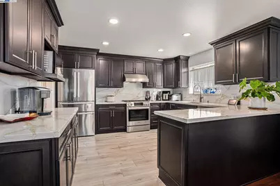 111 Overacker Ter, Fremont, CA 94536 - Photo 14
