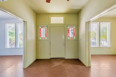 37915 Vallejo St, Fremont, CA 94536 - Photo 2