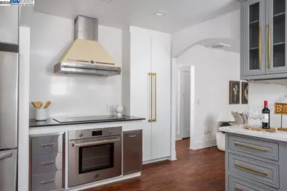 20378 Stanton Ave, Castro Valley, CA 94546 - Photo 4