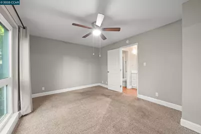 1036 Oak Grove Rd #21, Concord, CA 94518 - Photo 14