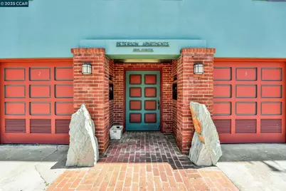 1919 Curtis, Berkeley, CA 94702 - Photo 4