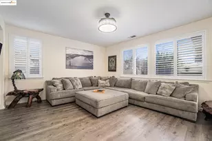 5684 Arcadia Cir, Discovery Bay, CA 94505 - Photo 10