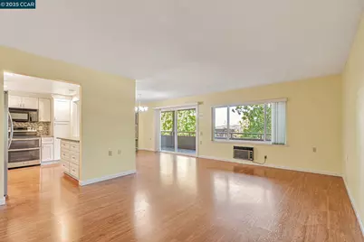 1909 Skycrest Dr #2, Walnut Creek, CA 94595 - Photo 6