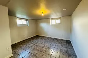 1301 60th Ave, Oakland, CA 94621 - Photo 14