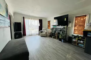 1301 60th Ave, Oakland, CA 94621 - Photo 1