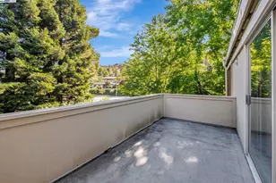 1400 Golden Rain Rd, Walnut Creek, CA 94595 - Photo 24