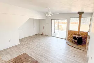 7036 Dry Creek, Rio Linda, CA 95673 - Photo 12