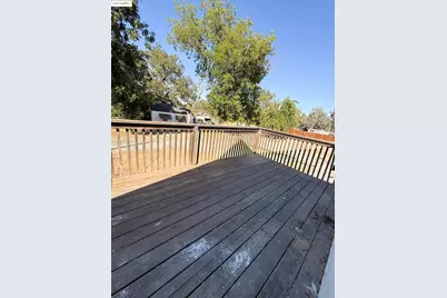 7036 Dry Creek, Rio Linda, CA 95673 - Photo 16