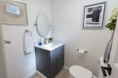 1234 Willow St, Oakland, CA 94607 - Photo 22