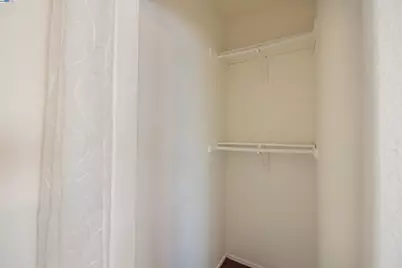 1234 Willow St, Oakland, CA 94607 - Photo 6