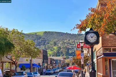 236 Buckley St, Martinez, CA 94553 - Photo 40