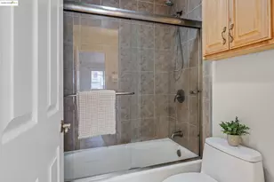 66 Fairmount Ave, Oakland, CA 94611 - Photo 16