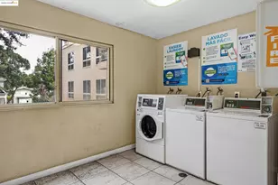 66 Fairmount Ave, Oakland, CA 94611 - Photo 30