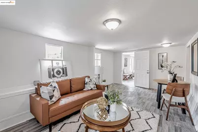 725 21st St, Oakland, CA 94606 - Photo 14