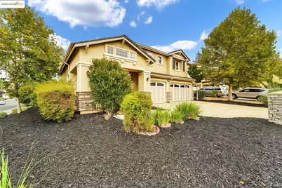 2401 Silveria Way, Antioch, CA 94531 - Photo 6