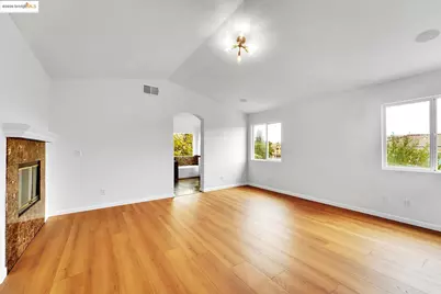 2401 Silveria Way, Antioch, CA 94531 - Photo 32