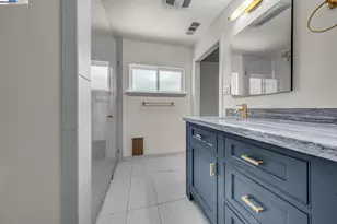 1876 Lynwood Dr, Concord, CA 94519 - Photo 20