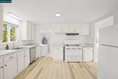 742 La Paloma Rd, El Sobrante, CA 94803 - Photo 10