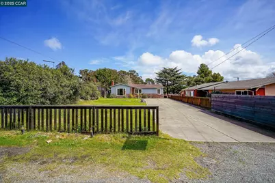 742 La Paloma Rd, El Sobrante, CA 94803 - Photo 2