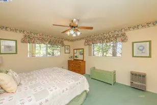 230 Lakeview Dr, Trinity Center, CA 96091 - Photo 22