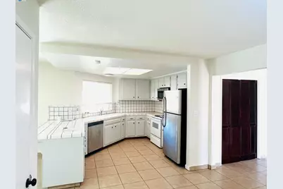 3804 Malibu Pl, Pittsburg, CA 94565 - Photo 8