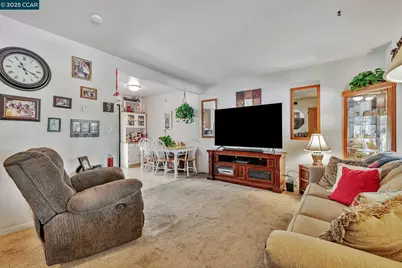 4794 Blum Rd, Martinez, CA 94553 - Photo 4