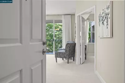 1860 Tice Creek Dr #1216, Walnut Creek, CA 94595 - Photo 2