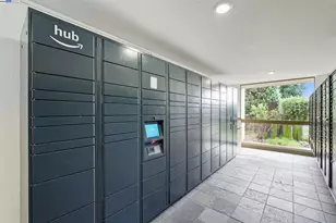 2101 Shore Line Dr, Alameda, CA 94501 - Photo 18