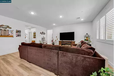 2328 Bellows Way, Lodi, CA 95242 - Photo 26