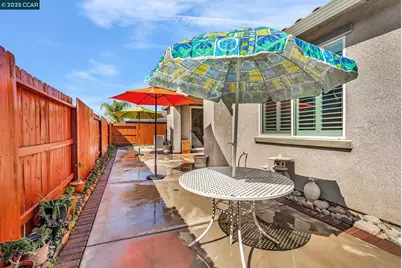 2328 Bellows Way, Lodi, CA 95242 - Photo 52