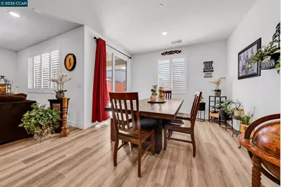 2328 Bellows Way, Lodi, CA 95242 - Photo 32