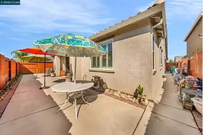 2328 Bellows Way, Lodi, CA 95242 - Photo 48