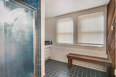 825 San Joaquin Street, Stockton, CA 95202 - Photo 18