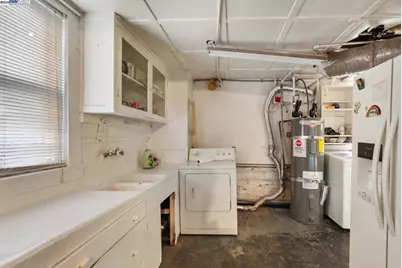 825 San Joaquin Street, Stockton, CA 95202 - Photo 28