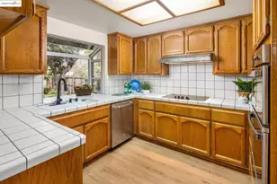 1307 Meadowvista Way, Roseville, CA 95661 - Photo 8