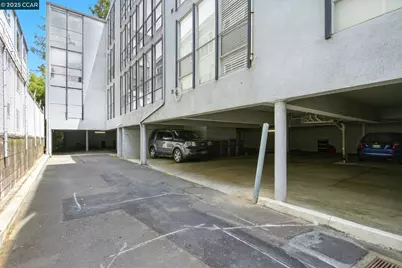 193 Montecito #303, Oakland, CA 94610 - Photo 34