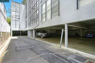 193 Montecito, Oakland, CA 94610 - Photo 34