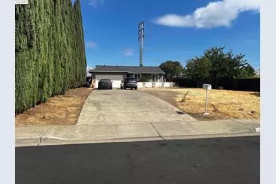 742 Wedgewood Dr, Pittsburg, CA 94565 - Photo 1