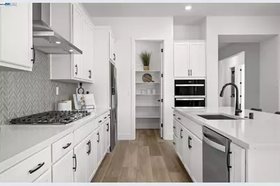 554 Lee Loop, Discovery Bay, CA 94505 - Photo 10