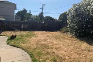 1526 Monterey Ave, Stockton, CA 95204 - Photo 18