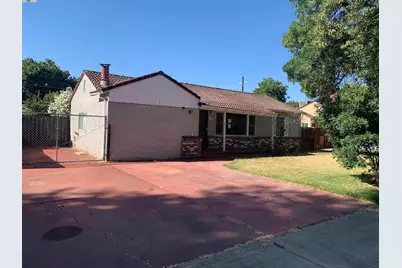 1526 Monterey Ave, Stockton, CA 95204 - Photo 2
