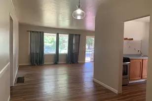 1526 Monterey Ave, Stockton, CA 95204 - Photo 4