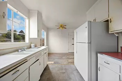 1450 Ward St, Berkeley, CA 94702 - Photo 22