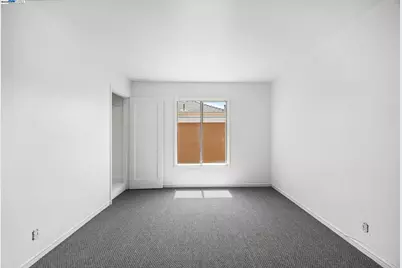 2790 Sacramento St, Berkeley, CA 94702 - Photo 8