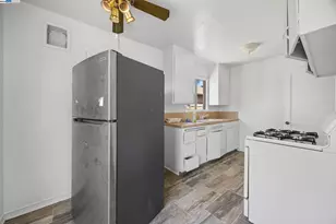 2790 Sacramento St, Berkeley, CA 94702 - Photo 12