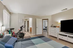 208 Jupiter, Pittsburg, CA 94565 - Photo 26