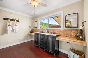 26928 Palomares Rd, Castro Valley, CA 94552 - Photo 34