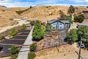 26928 Palomares Rd, Castro Valley, CA 94552 - Photo 8