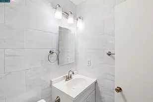 2205 Lemontree Way, Antioch, CA 94509 - Photo 12