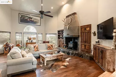 3942 Bentley Rd, Oakdale, CA 95361 - Photo 8